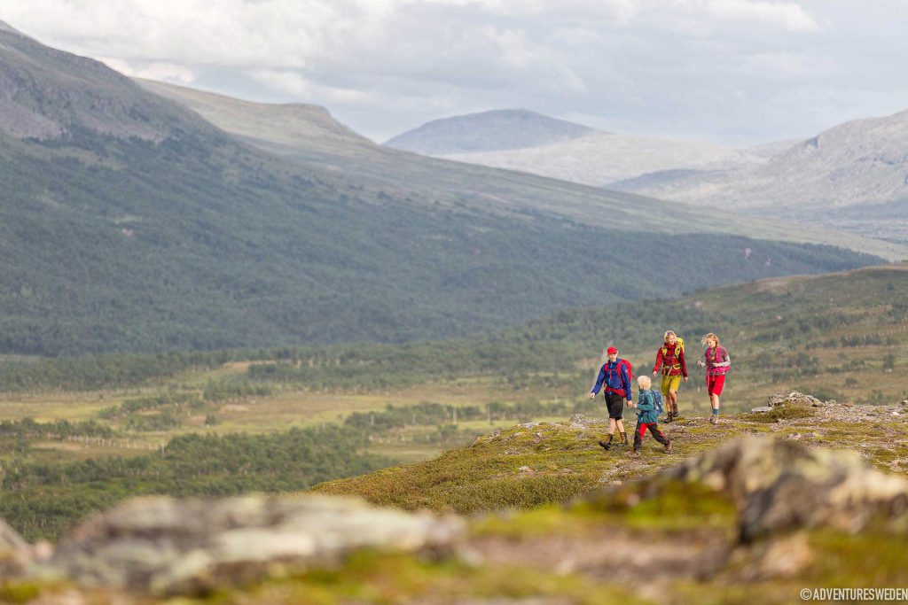 Vandrare vid Jämtlandstriangeln | Foto: Niclas Vestefjell