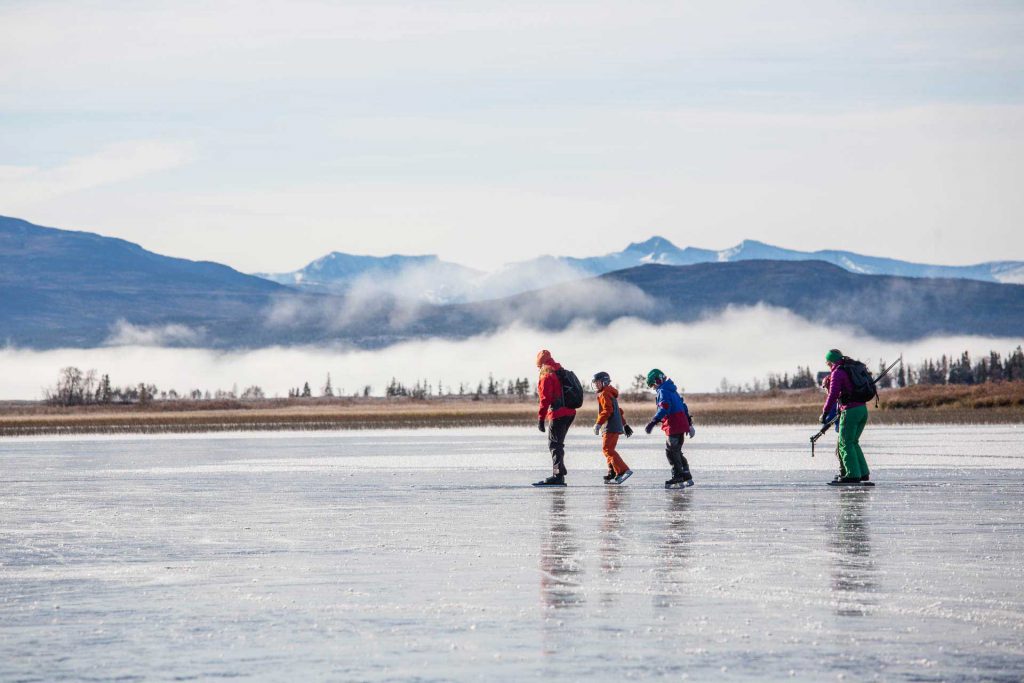 Outdoor Ice Skating | Photo: Anette Andersson